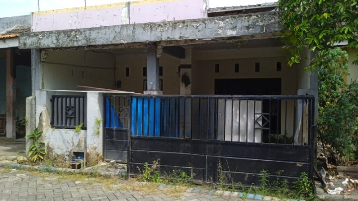 Dijual Rumah Murah Strategis Oma Indah Menganti Wilayah Gresik - Image 1