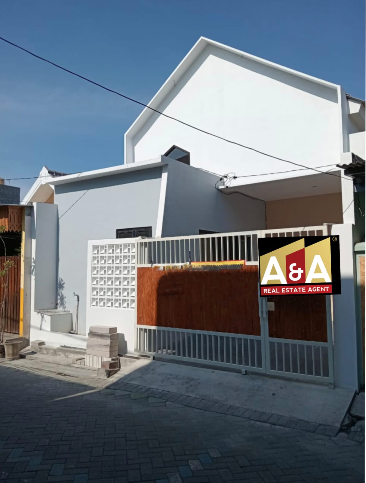 Rumah Siap Huni Surabaya Barat - Image 1