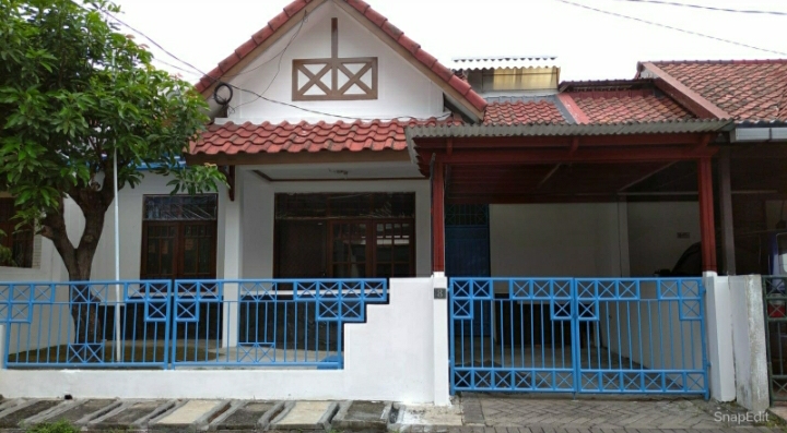 Disewakan rumah babatan pratama wiyung - Image 1