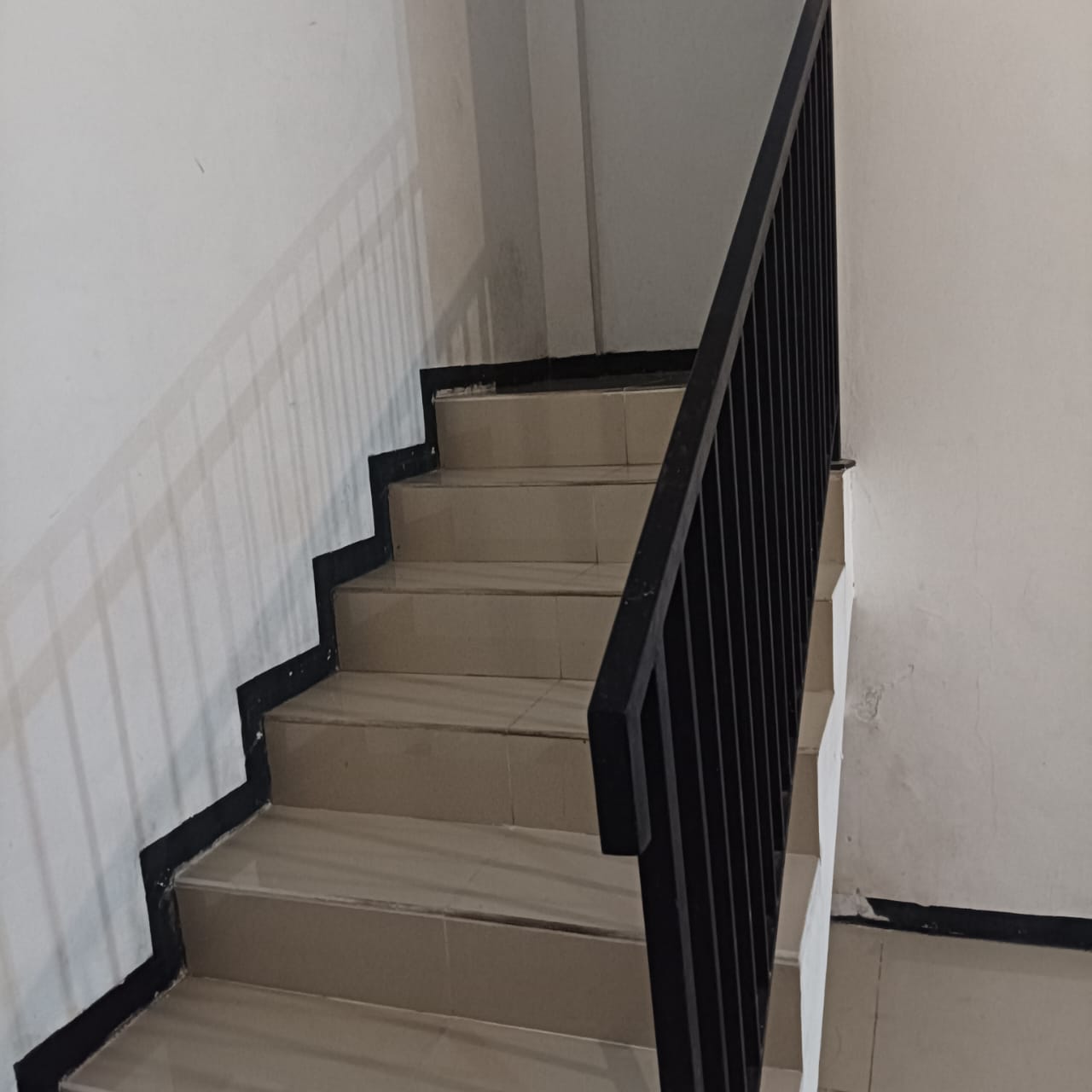 Dijual Ruko Strategis di Jalan Bogowonto Darmo Surabaya Selatan - Thumbnail 4