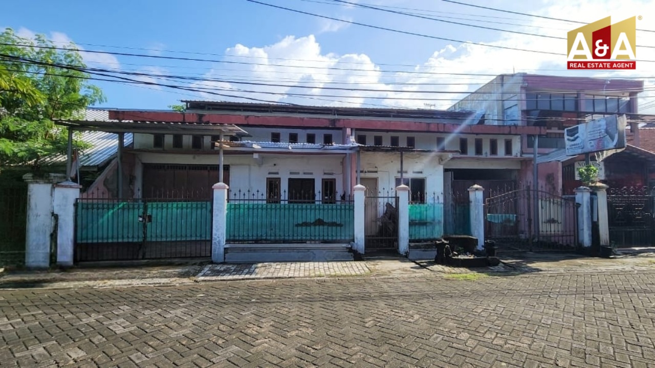 Dijual Rumah Bagus Kawasan Rungkut Asri Utara Surabaya Timur - Image 1
