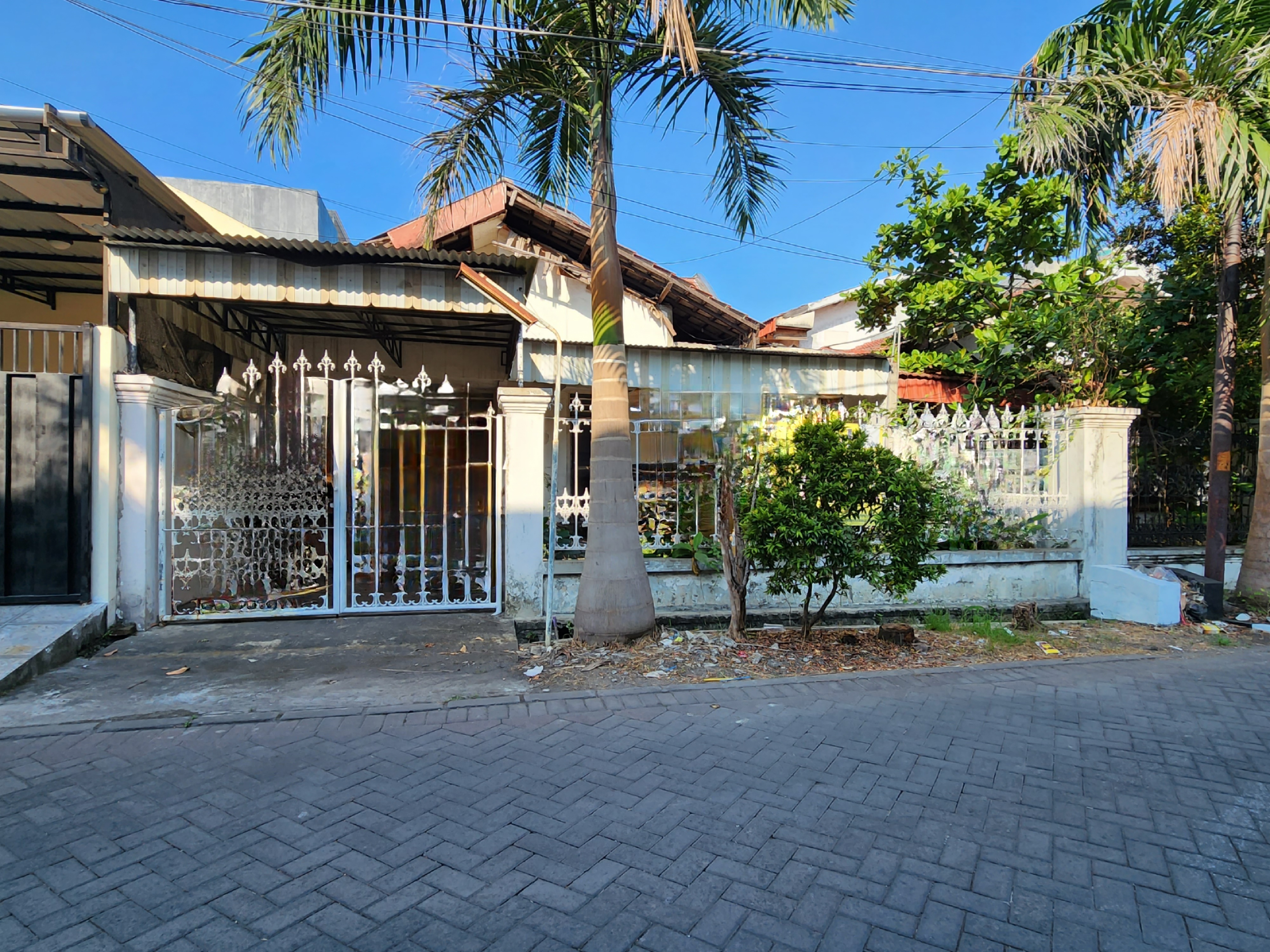 Dijual Murah Rumah Lama Darmo Indah dekat Margomulyo Satelit Surabaya Barat - Image 1