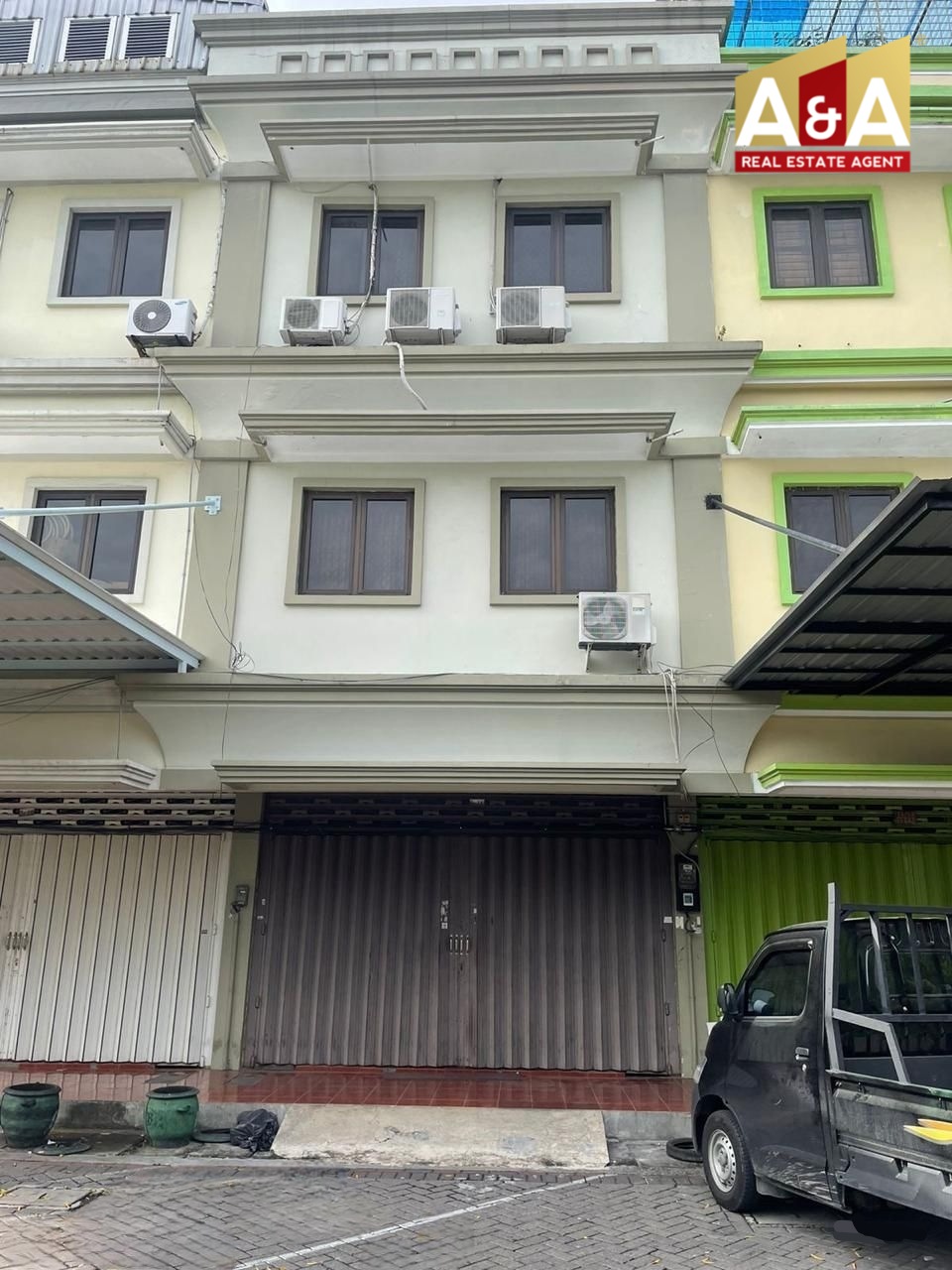 Disewakan Ruko Siap Pakai Galaxy Bumi Permai Surabaya Timur - Image 1