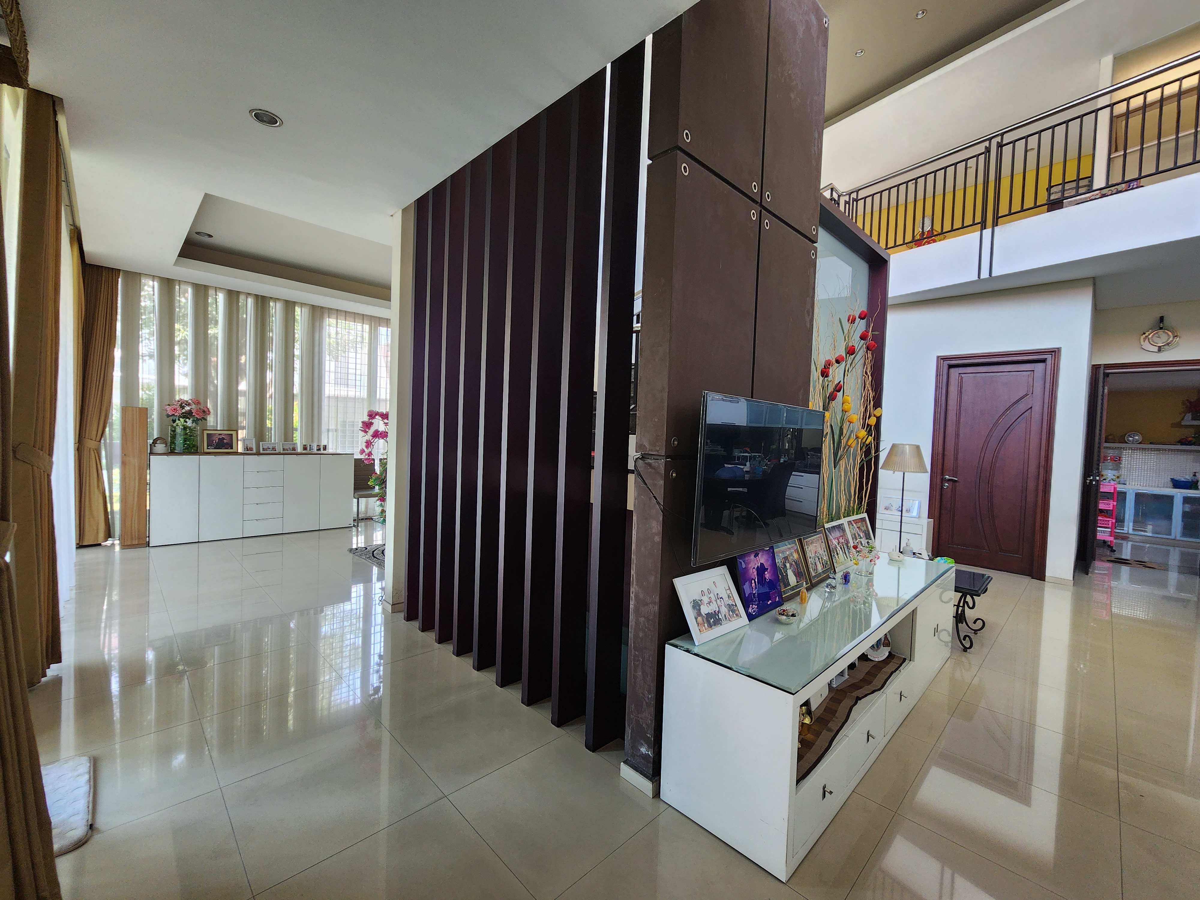 Dijual Minimalis Sial Huni Villa Valensia Surabaya Barat - Image 1