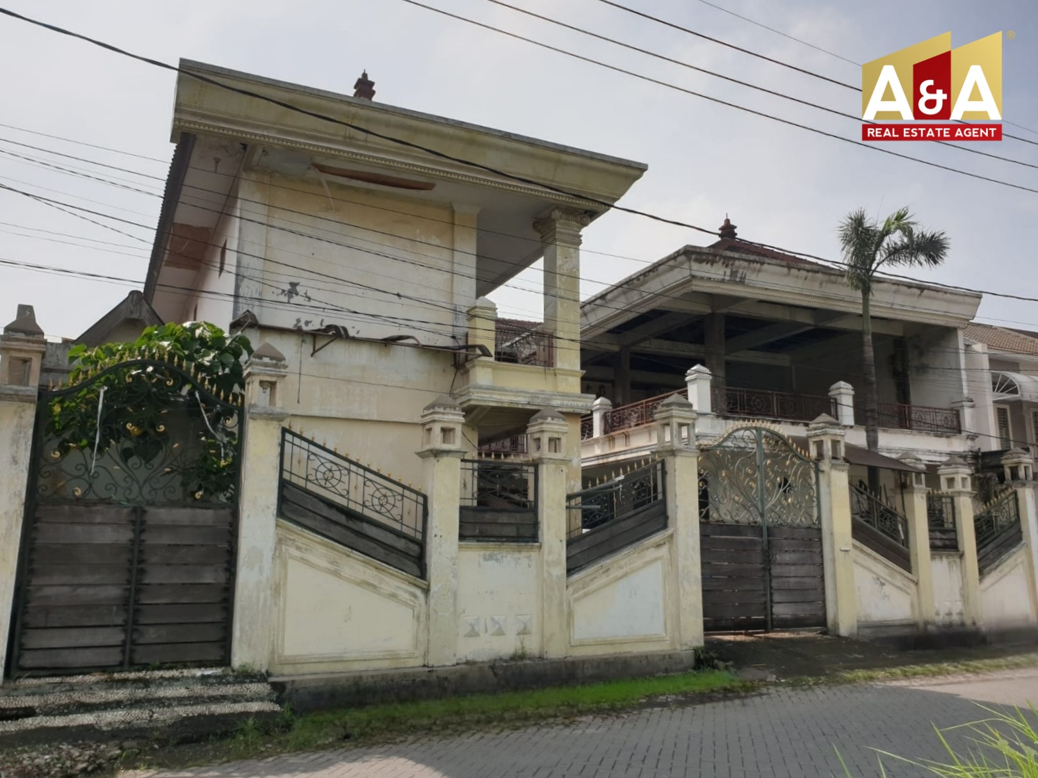 Dijual Rumah Puncak Sambisari Surabaya Barat - Image 1