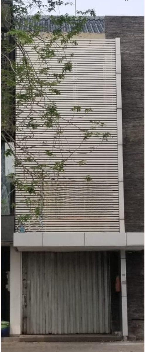 Dijual / Disewakan Ruko di Raya Bukit Darmo Surabaya Barat - Image 1