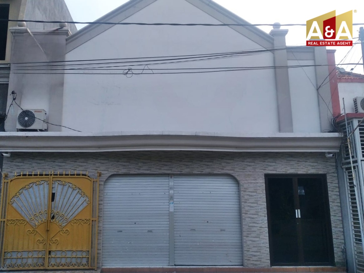 Dijual Rumah Strategis Raya Gading Fajar Sidoarjo - Image 1