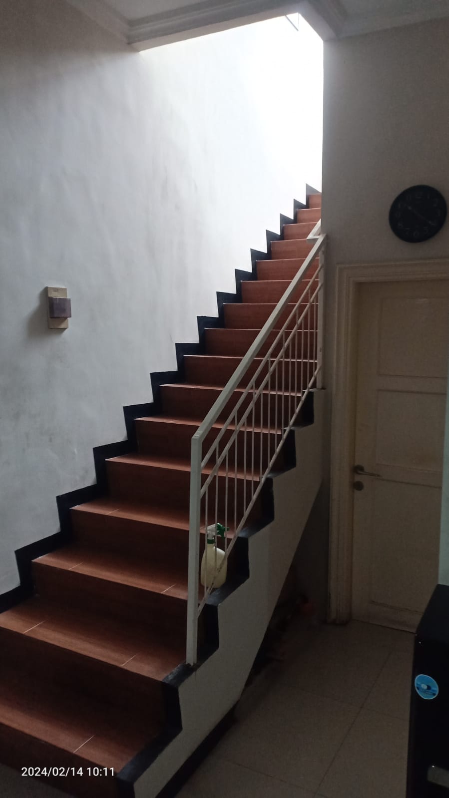 Dijual Rumah Bagus Minimalis 2 Lantai Rungkut Asri Tengah Wilayah Surabaya Timur - Thumbnail 2