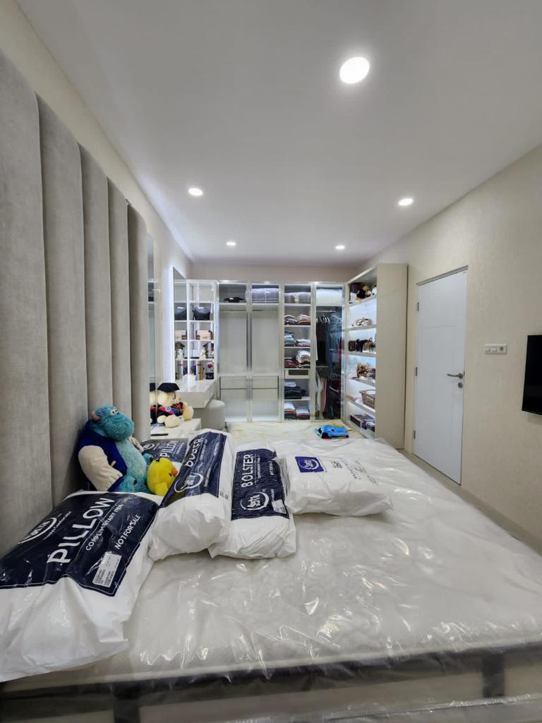 Dijual Rumah Ideal dan Akses Mudah di Kutisari Indah Surabaya Selatan - Thumbnail 2