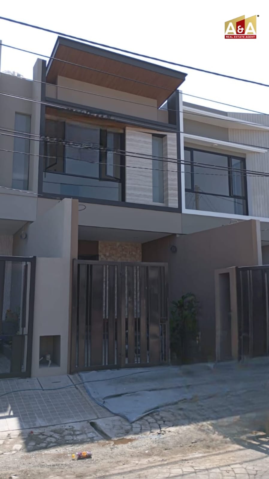 Dijual Rumah Modern di Nirwana Eksekutif Surabaya Timur - Image 1