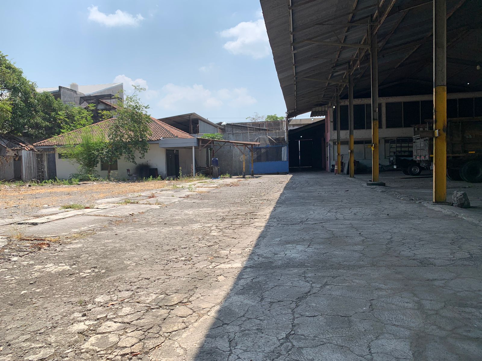 Dijual Bangunan Multifungsi Raya A yani Wilayah Jawa Tengah - Image 1