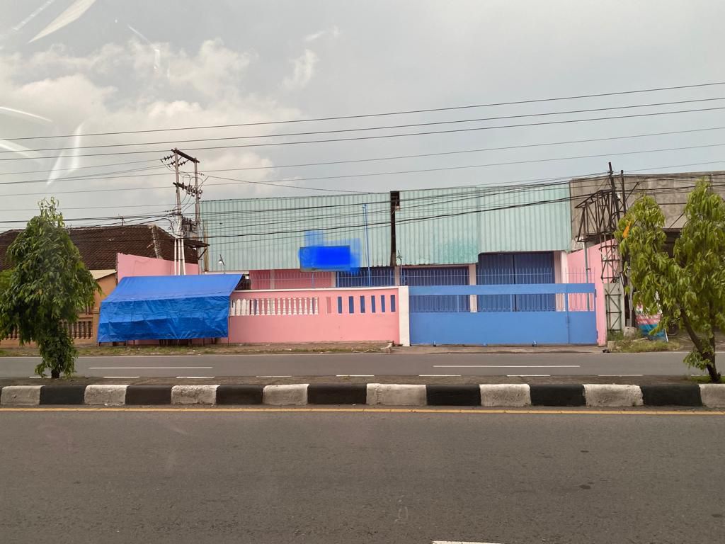 Dijual Bangunan Multifungsi Lokasi Strategis di Raya A Yani Solo - Thumbnail 2