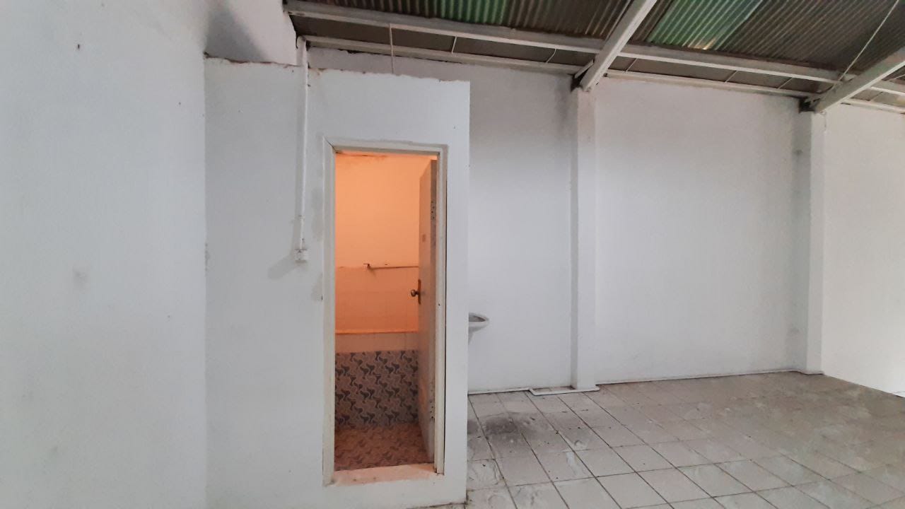 Dijual Gudang Eksekutif Murah Lebak Timur Surabaya Utara - Thumbnail 3