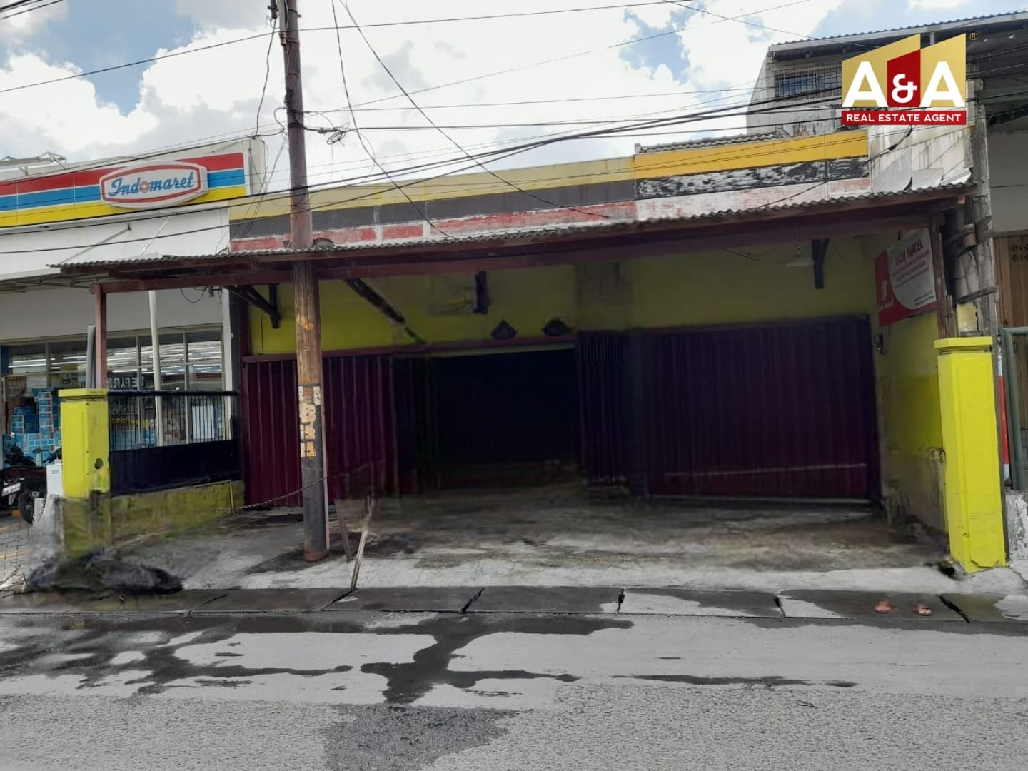 Dijual Ruko Kawasan Ramai Manukan Krajan SBY Barat - Image 1