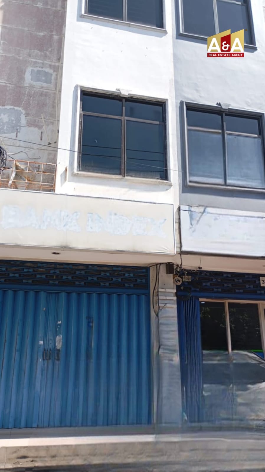 Disewakan Ruko Kawasan Strategis dan Ramai Klampis Jaya SBY Timur - Image 1