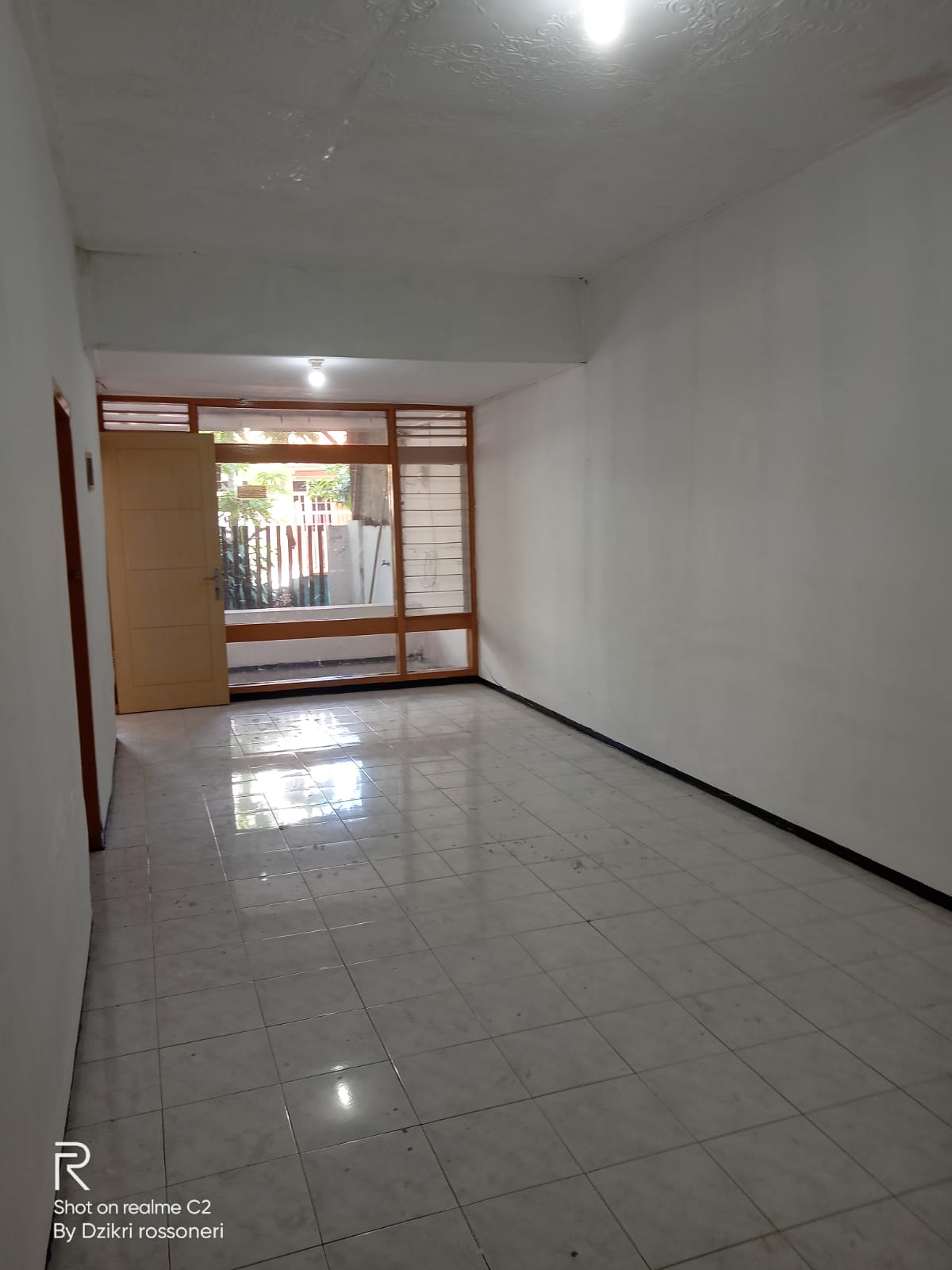 Disewakan Rumah Layak Huni Strategis Rungkut Mejoyo Selatan Wilayah Surabaya Timur - Thumbnail 3