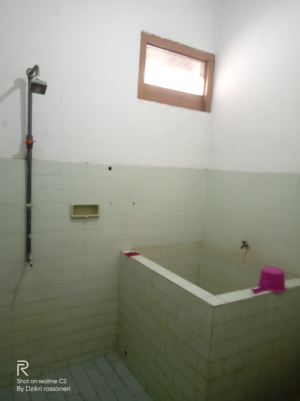 Disewakan Rumah Layak Huni Strategis Rungkut Mejoyo Selatan Wilayah Surabaya Timur - Thumbnail 4