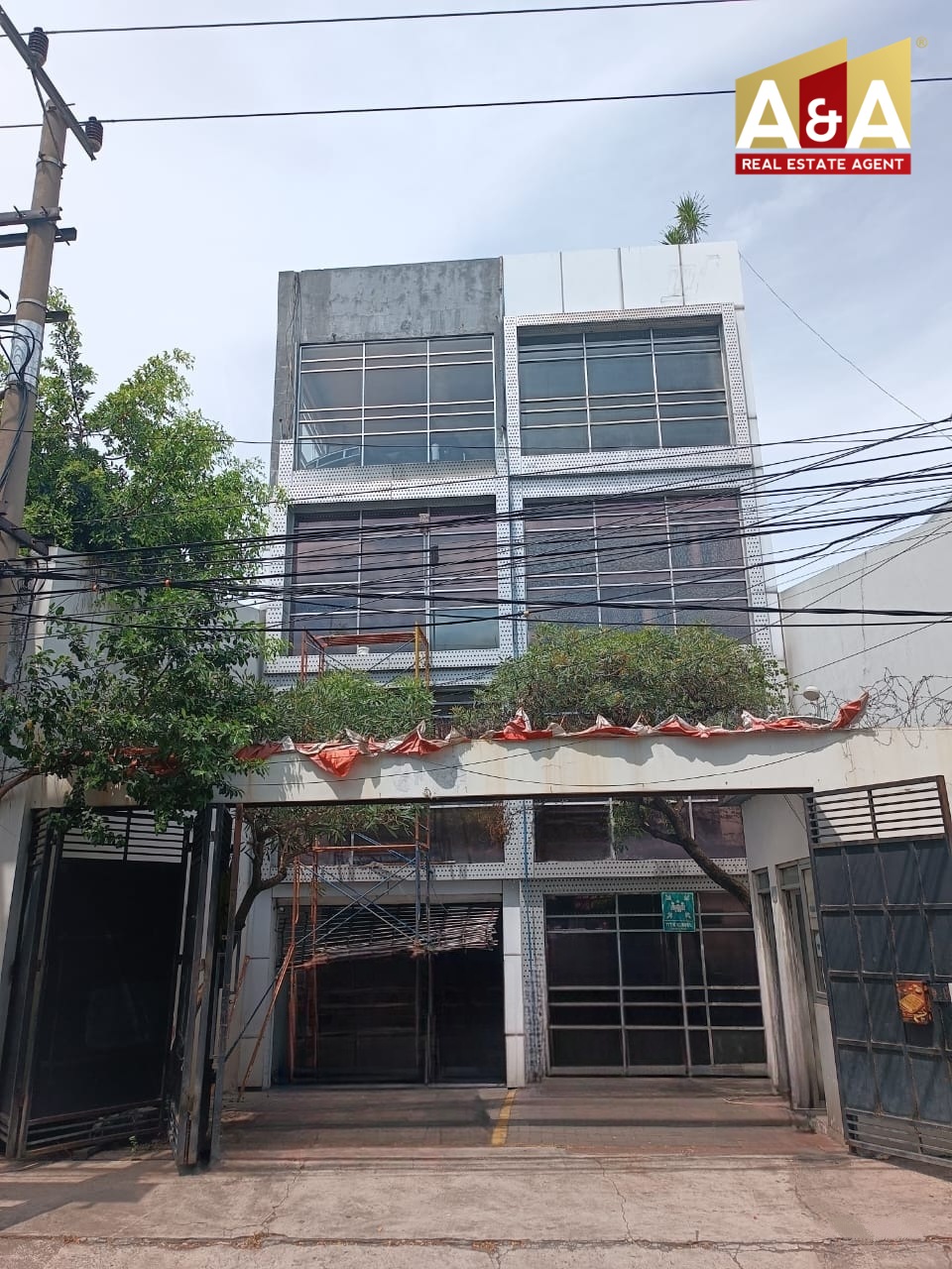 Dijual Gedung Kantor Strategis Kedung Cowek Surabaya Timur - Thumbnail 2