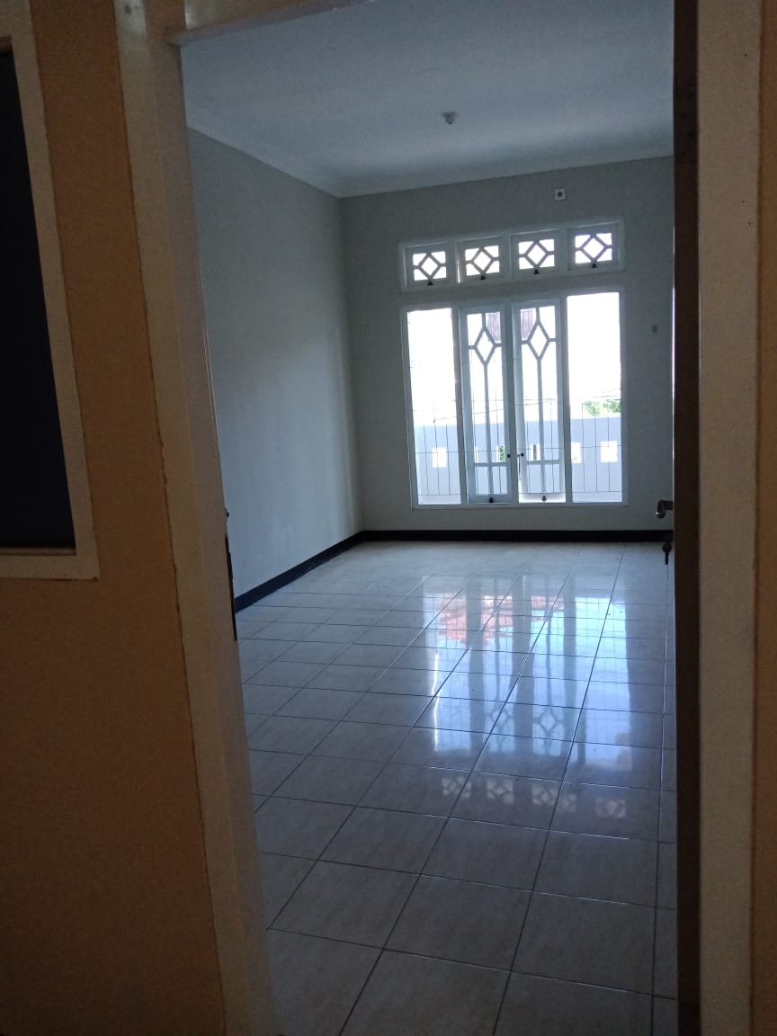 Rumah Murah 1 M an Babatan Pantai Utara Surabaya - Image 1