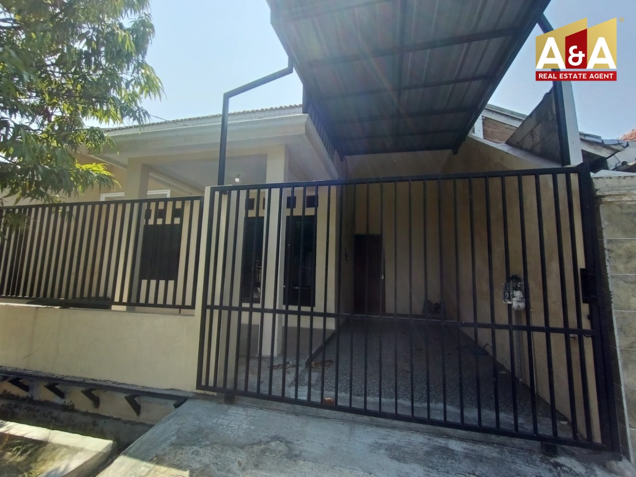Dijual Rumah Strategis Pandugo Surabaya Timur - Image 1