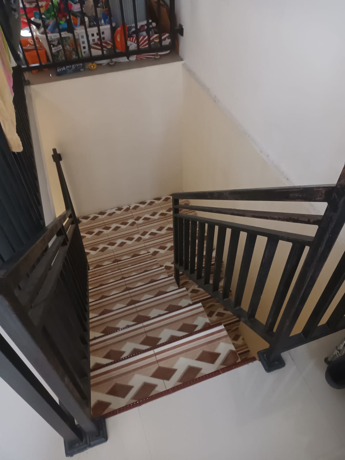 Dijual Rumah Strategis di Medokan Ayu Surabaya Timur - Thumbnail 3