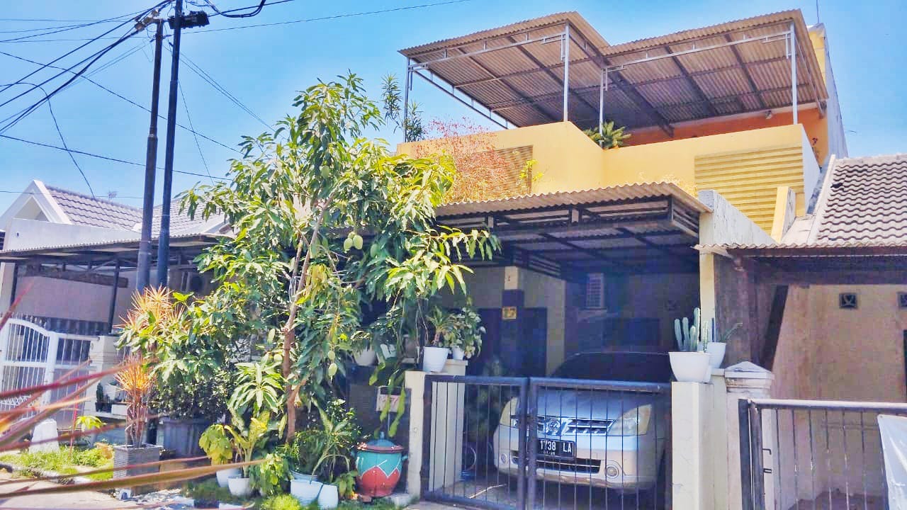 Dijual Rumah Siap Huni di Perumahan Wiguna Selatan Surabaya Timur - Image 1