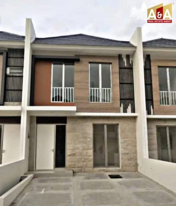 JUAL RUMAH DI GREENLAND WILAYAH GRESIK. - Image 1