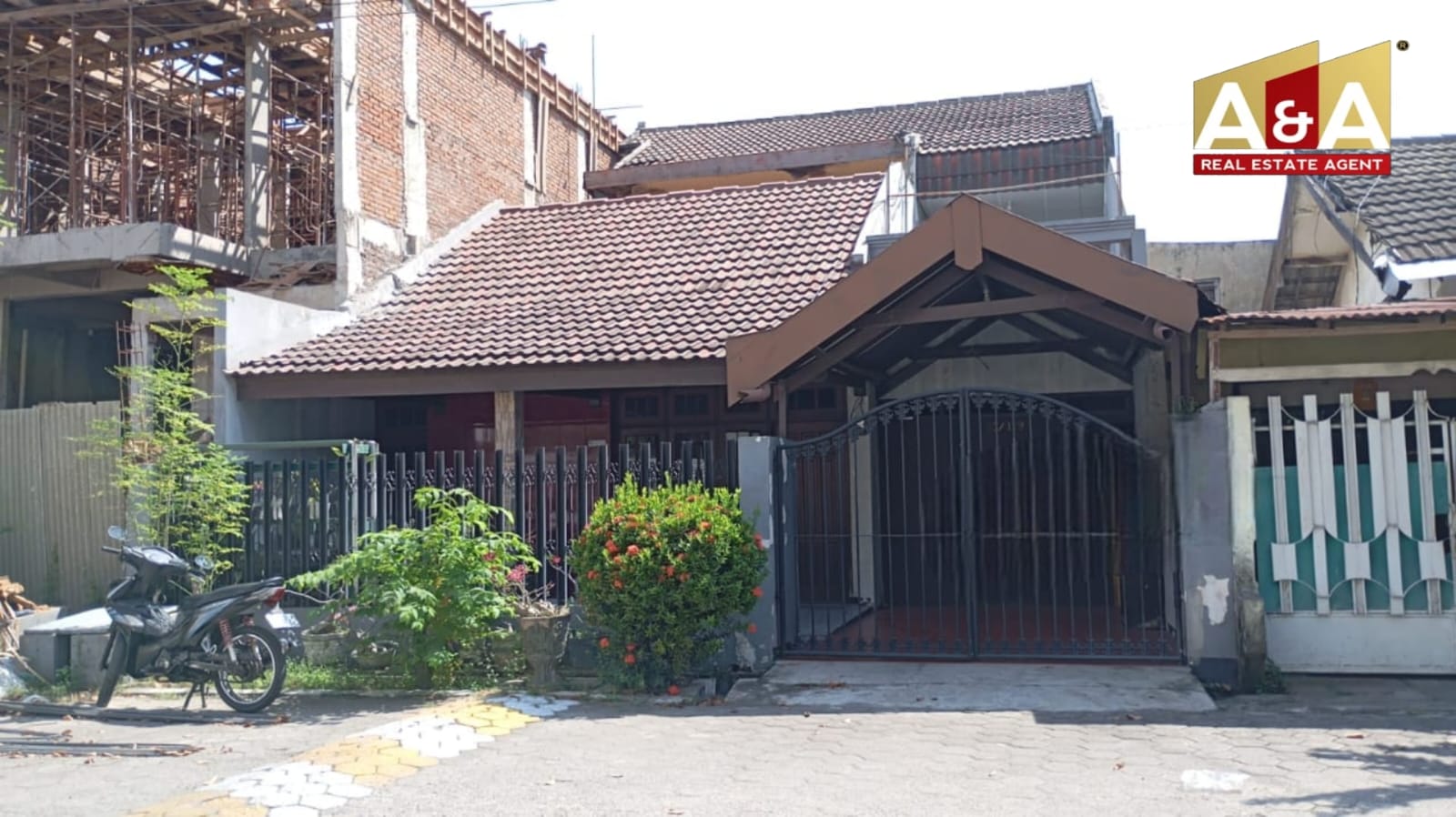 Dijual Rumah Asri Wisma Permai SBY Timur - Image 1