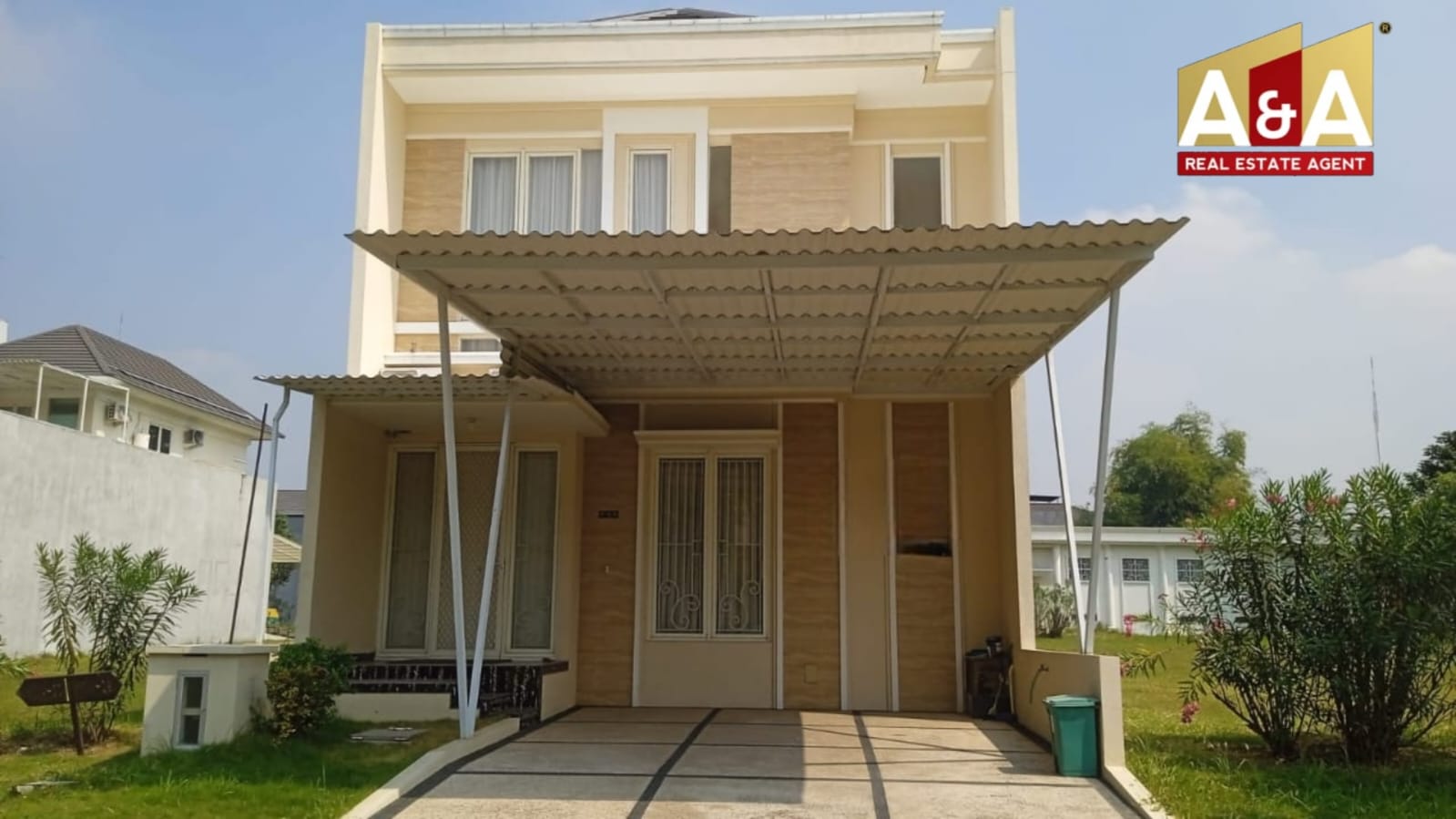 Dijual Rumah Modern Minimalis Pakuwon Indah The Mansion SBY Barat - Image 1