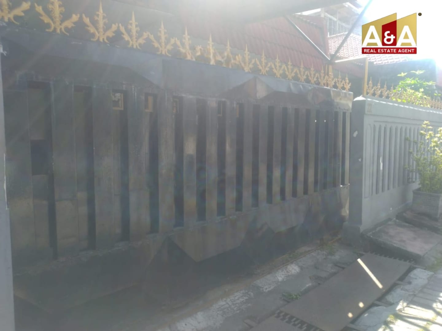 Dijual Rumah Siap Huni di Nginden Jaya Surabaya Timur - Image 1