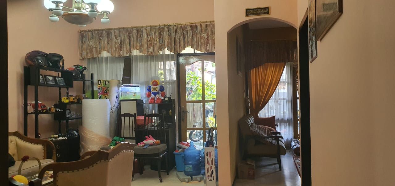Dijual Rumah Bagus Siap Huni Strategis Nginden Jaya Wilayah Surabaya Timur - Thumbnail 2