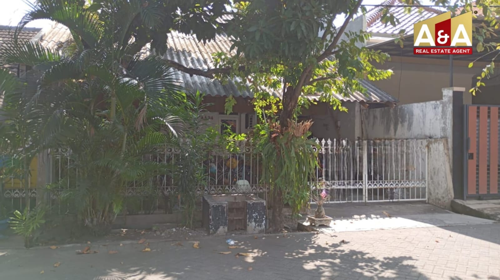 Dijual Rumah Lokasi Strategis Wisma Permai Tengah SBY Timur - Image 1