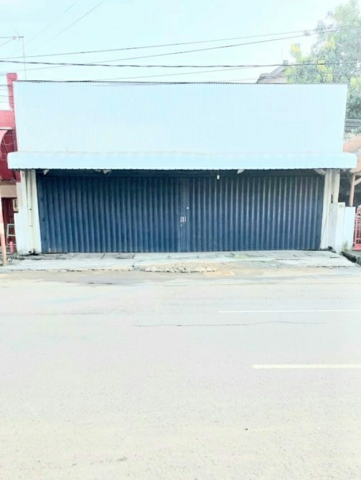 Dijual/disewakan Rumah Usaha Barata Jaya Surabaya - Image 1