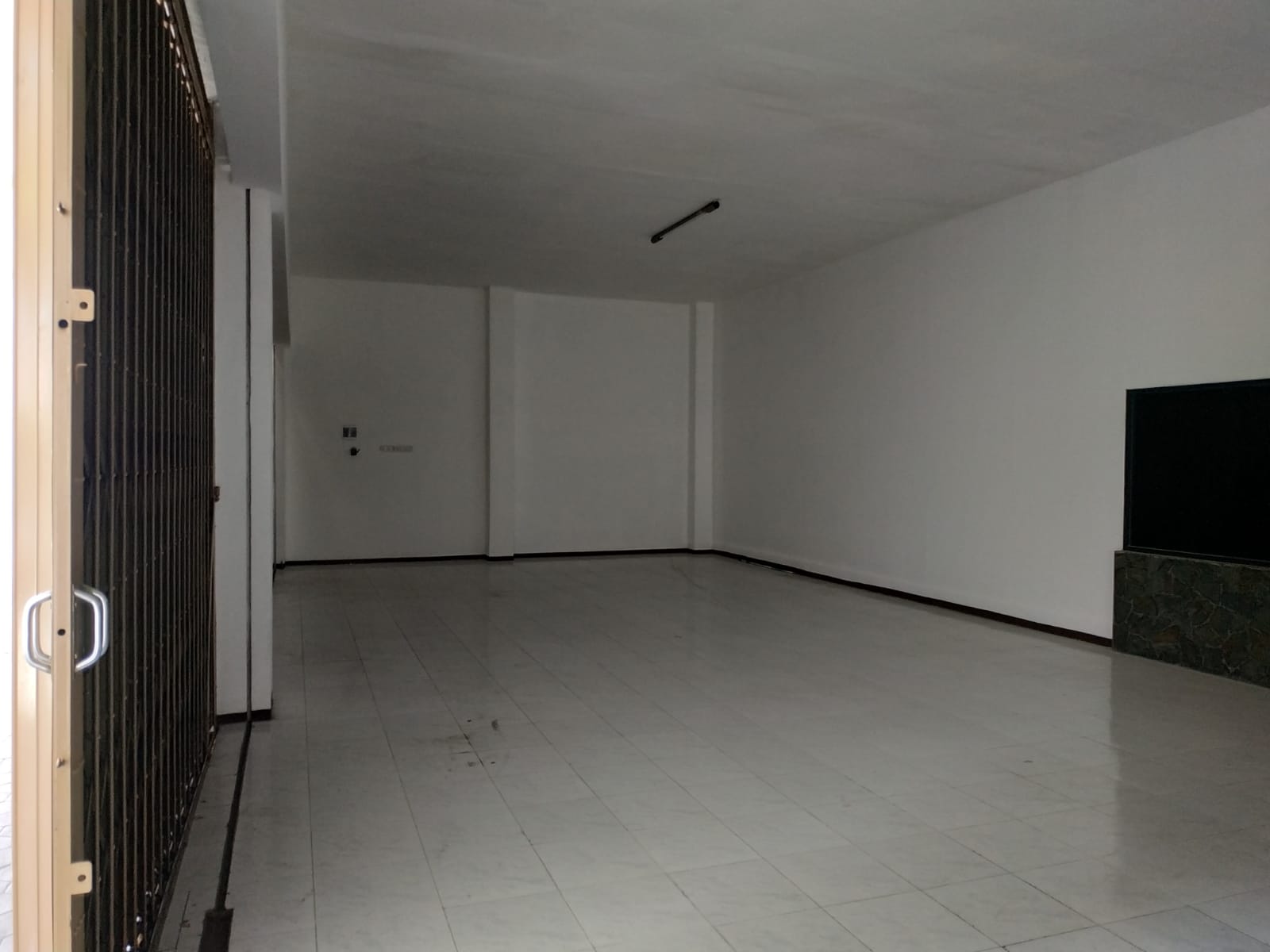 Ruko 1 Lantai Murah Raya Nginden Surabaya - Thumbnail 3