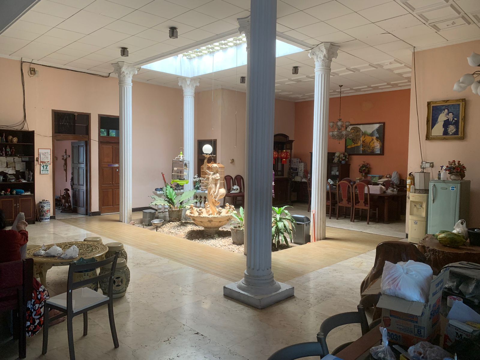 Dijual Rumah Mewah Beserta Furnish Basuki Rahmat Kerten Solo - Thumbnail 4