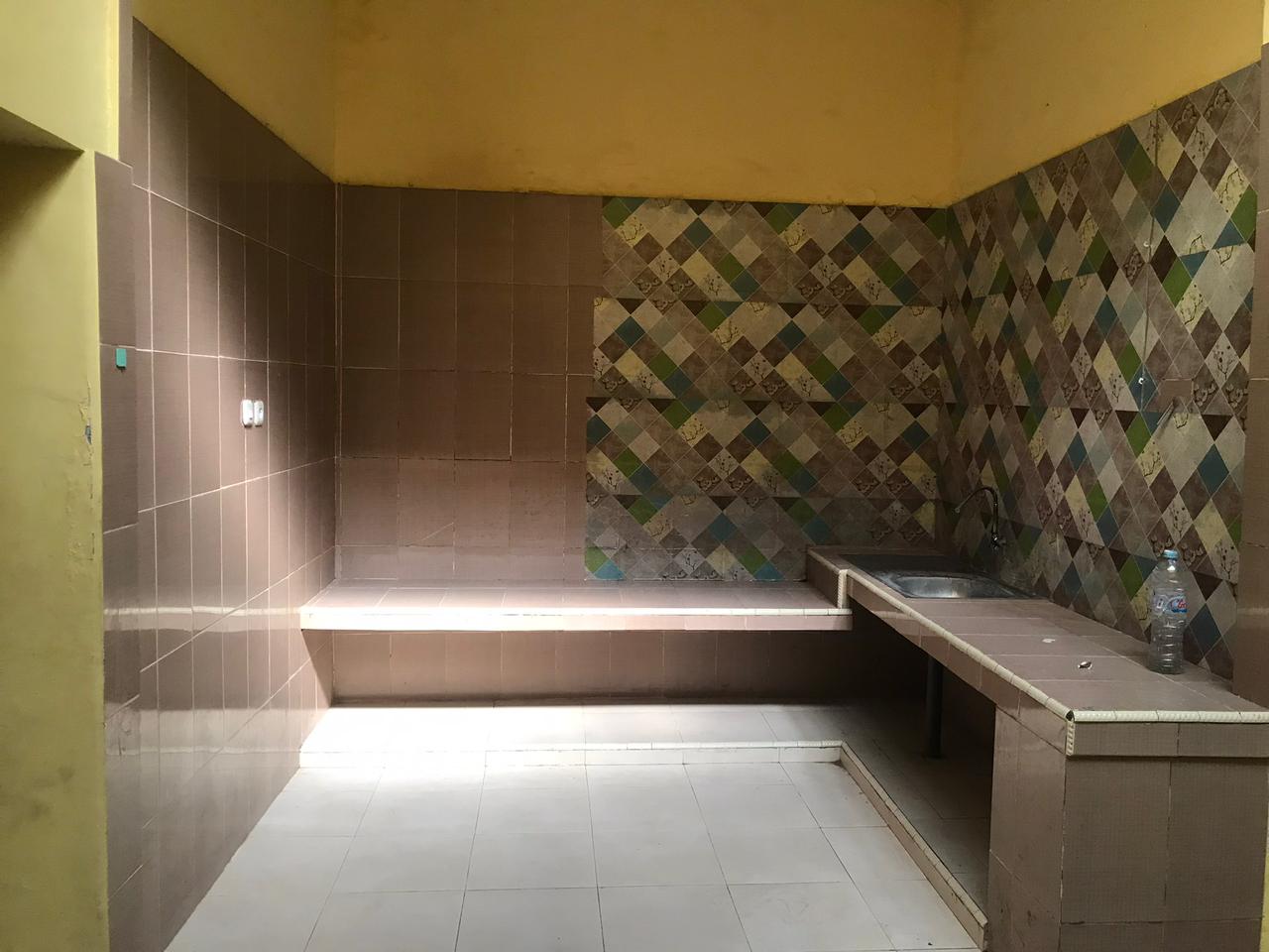 Disewakan Cepat Rumah Bagus Siap Huni di Ngagel Madya Wilayah Surabaya Timur - Thumbnail 3