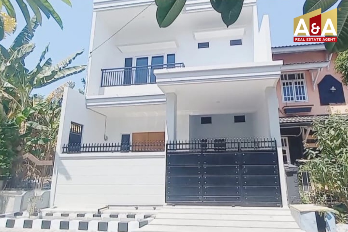 Dijual Rumah Bangunan Baru Semolowaru Surabaya Timur - Image 1