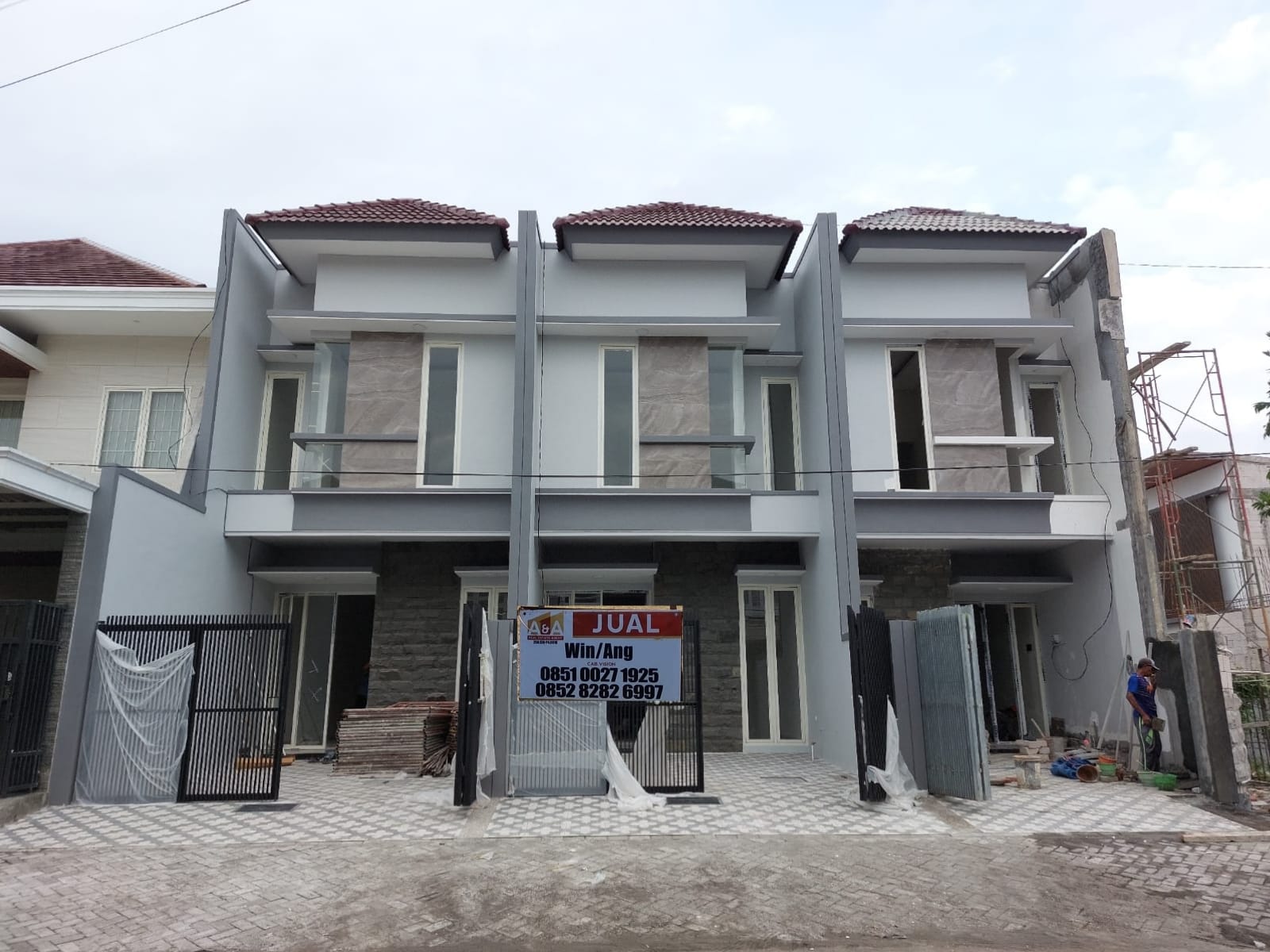 Rumah Baru 2 Lantai Murah Sutorejo Utara Surabaya - Thumbnail 2