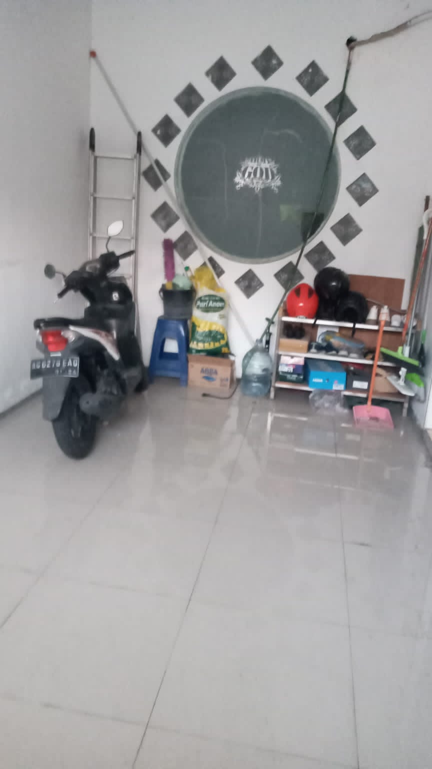 Dijual/Disewakan Rumah Minimalis Murah Babatan Pratama Surabaya Barat - Image 1