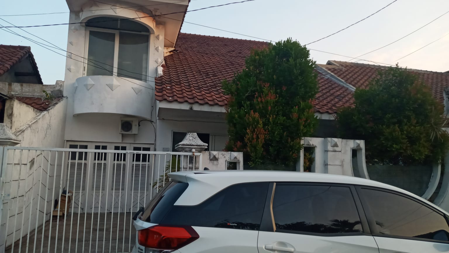 Dijual/Disewakan Rumah Minimalis Murah Babatan Pratama Surabaya Barat - Thumbnail 4