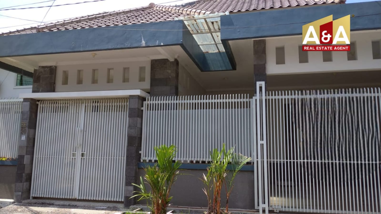 Dijual Rumah Nyaman dan Asri Pondok Maritim Indah SBY Barat - Image 1