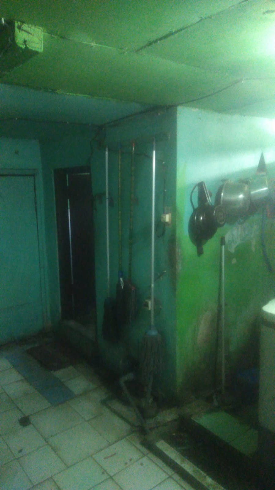 Dijual Rumah Murah 2 Lantai Strategis di Ngagel Mulyo Wilayah Surabaya Timur - Thumbnail 4