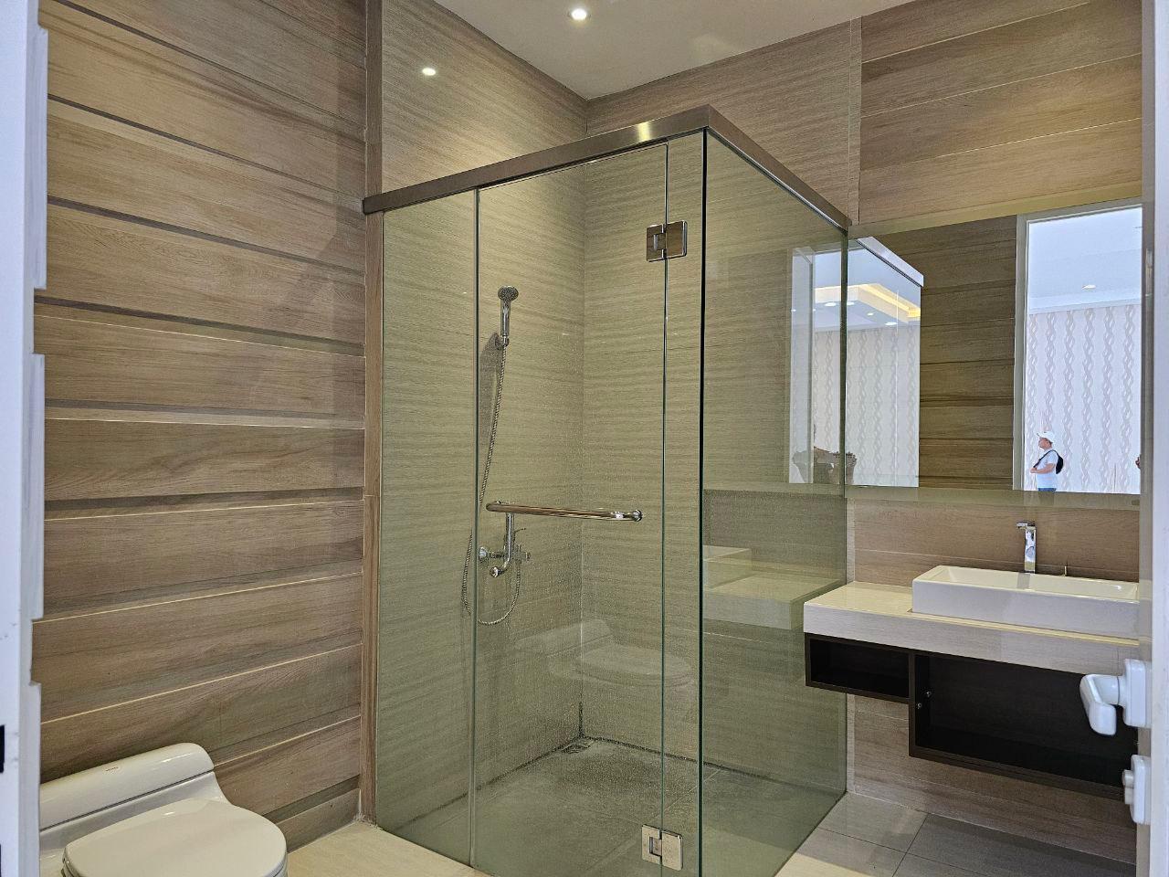 Dijual Rumah Mewah di Kawasan Istana Dieng Timur Malang - Thumbnail 4