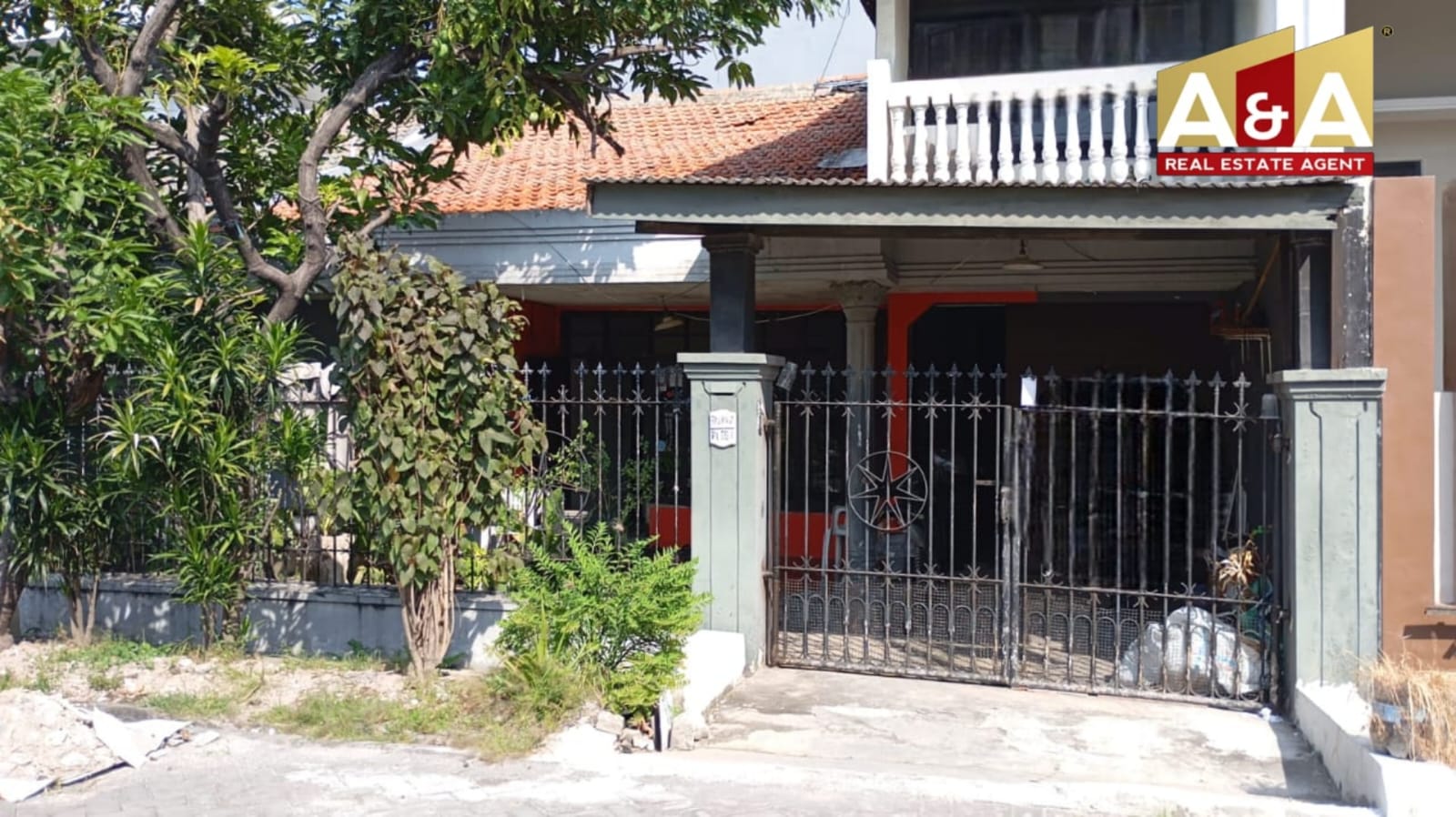 Dijual Rumah Kawasan Ramai Rungkut Asri Utara SBY Timur - Image 1