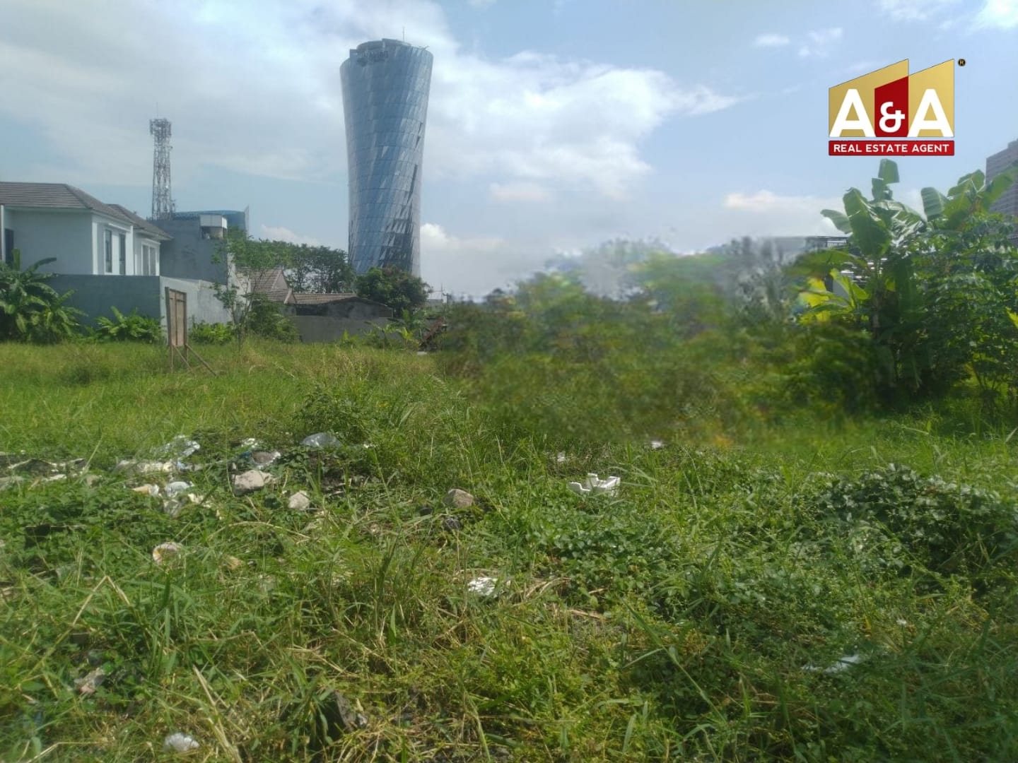 Dijual Tanah Letak Strategis di Kertomenanggal Surabaya Selatan - Image 1