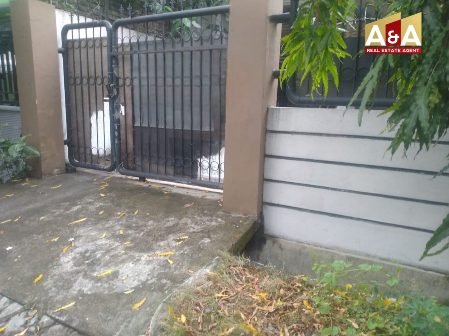 Dijual Rumah Asri Kertomenanggal SBY Selatan - Image 1