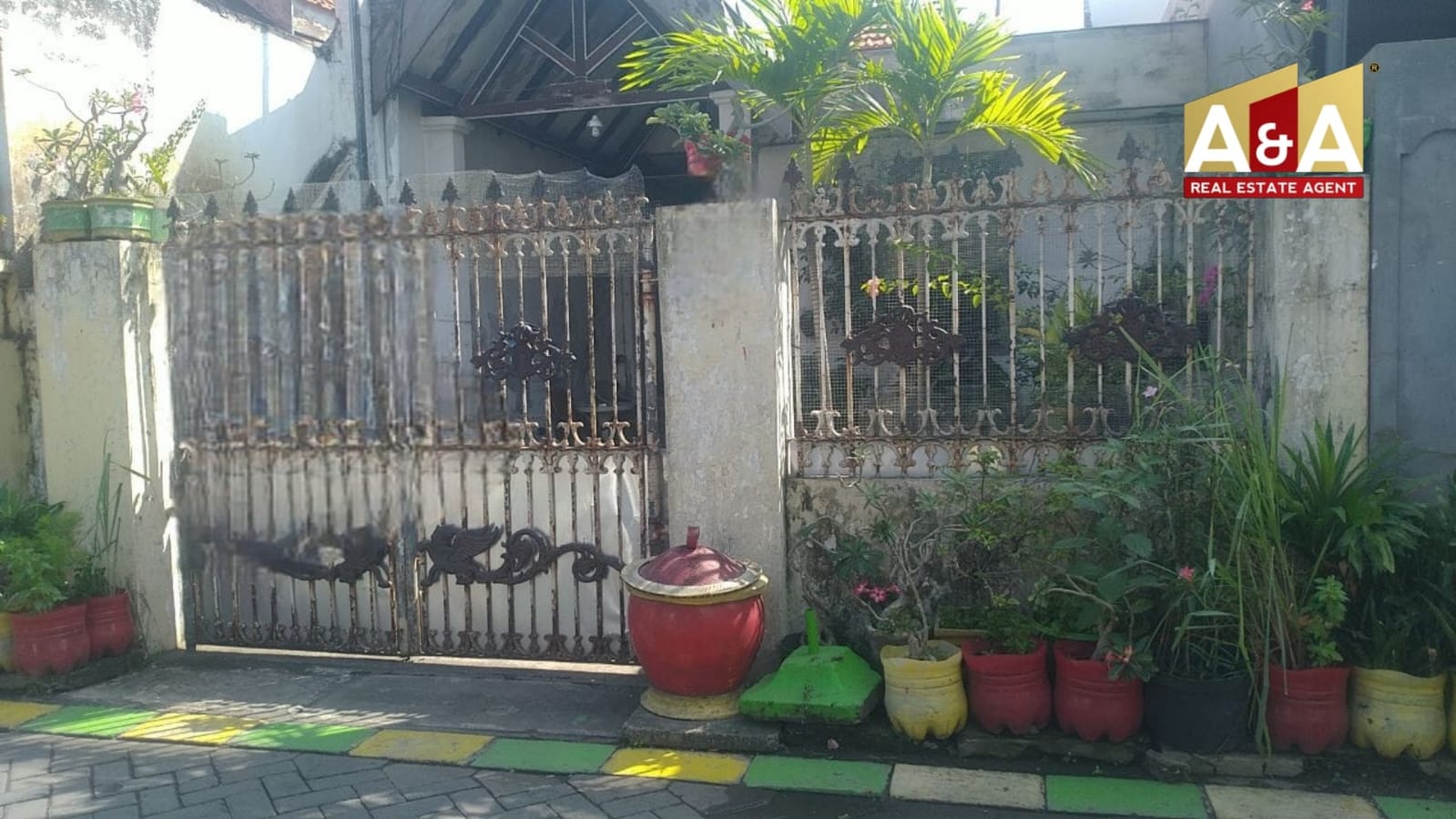 Dijual CEPAT rumah Siap Huni serta Kawasan Strategis Karah SBY Selatan - Image 1