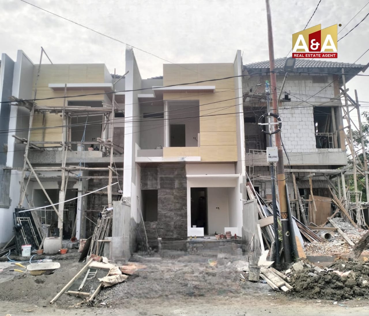 Dijual Rumah New Minimalis Kutisari Indah Selatan SBY Timur - Image 1