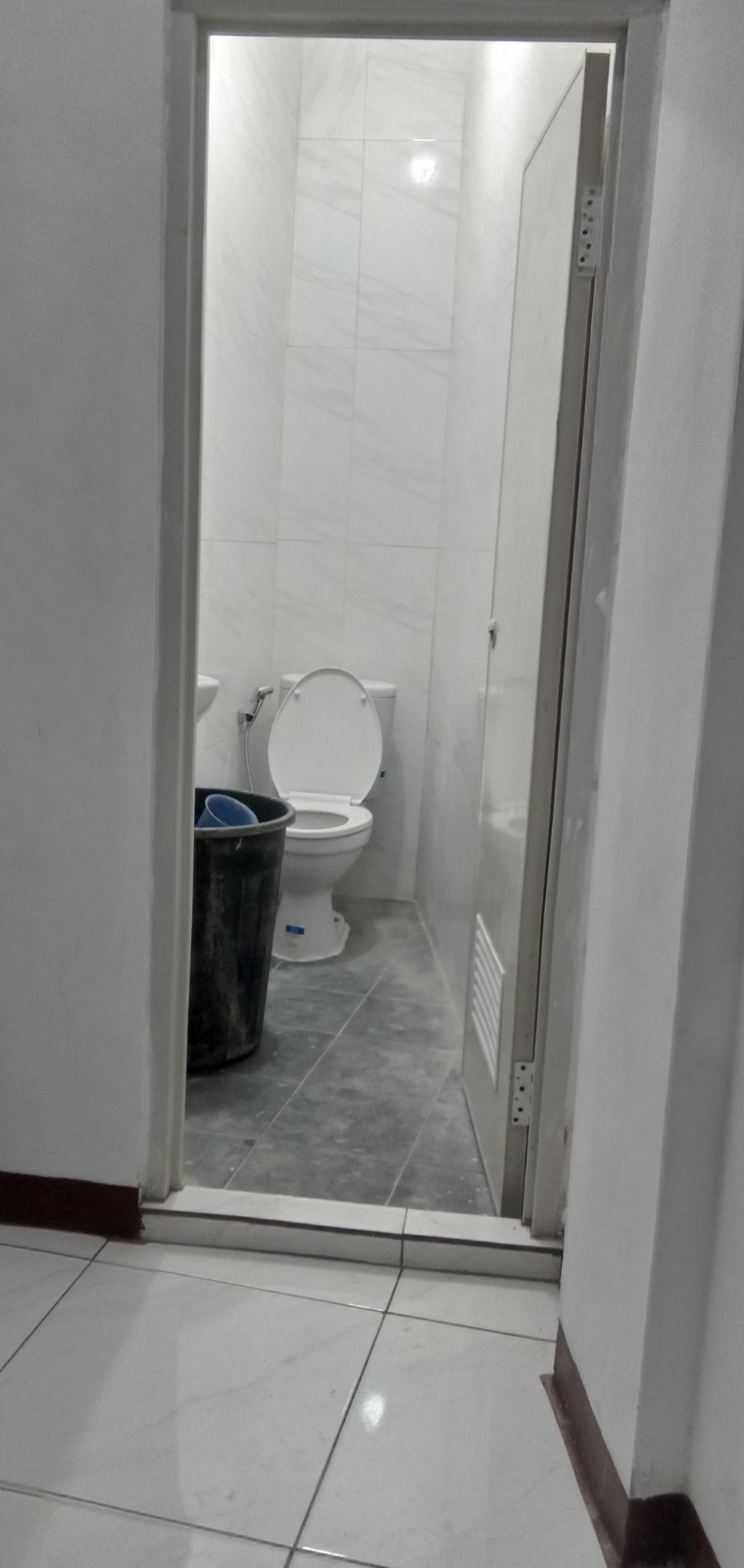 DIJUAL/DISEWAKAN MURAH RUKO DI TENGAH KOTA JAKARTA SELATAN - Thumbnail 4