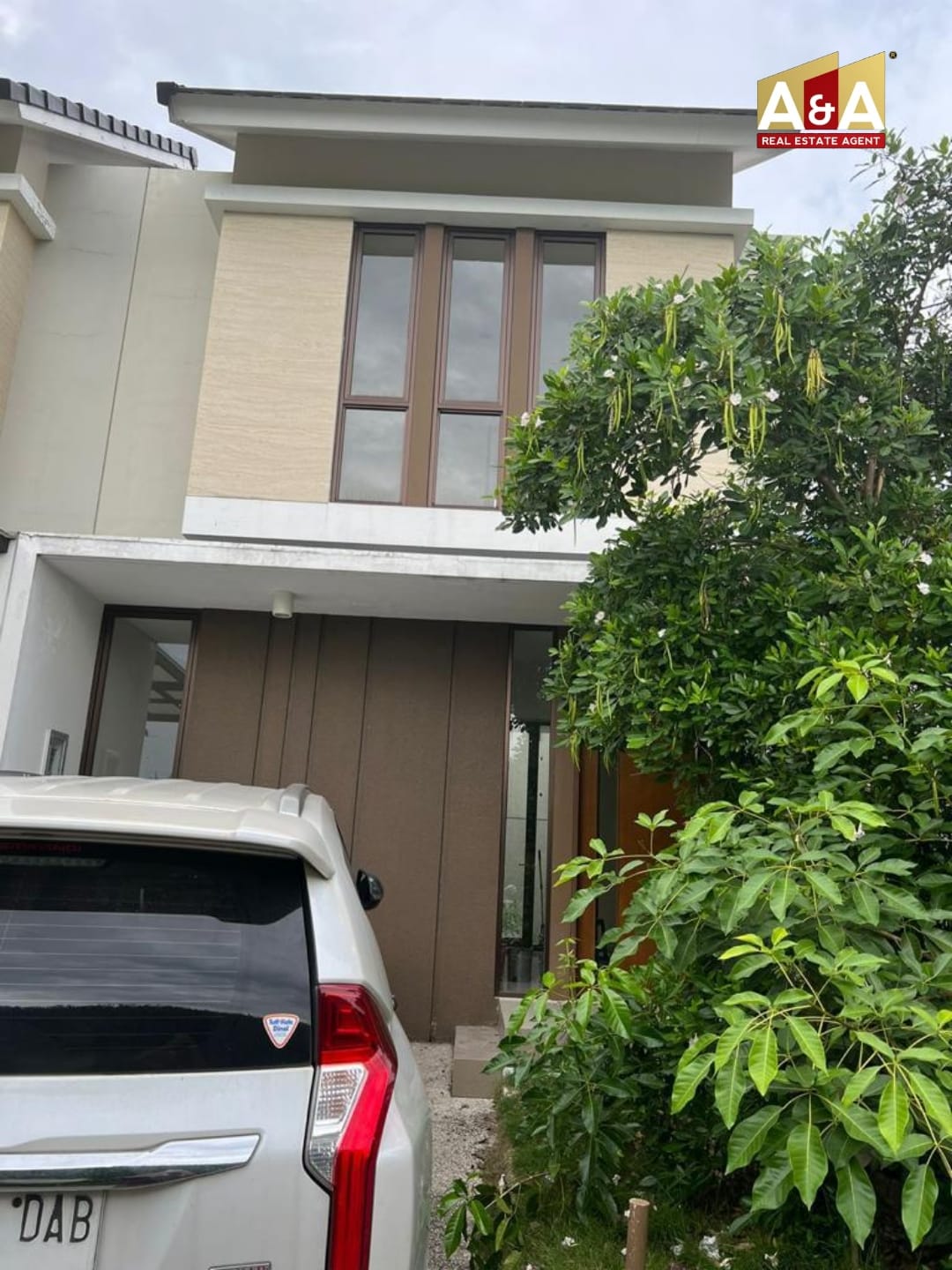 Disewakan Rumah Minimalis Baru di Taman Puspa Barat Surabaya Barat - Image 1